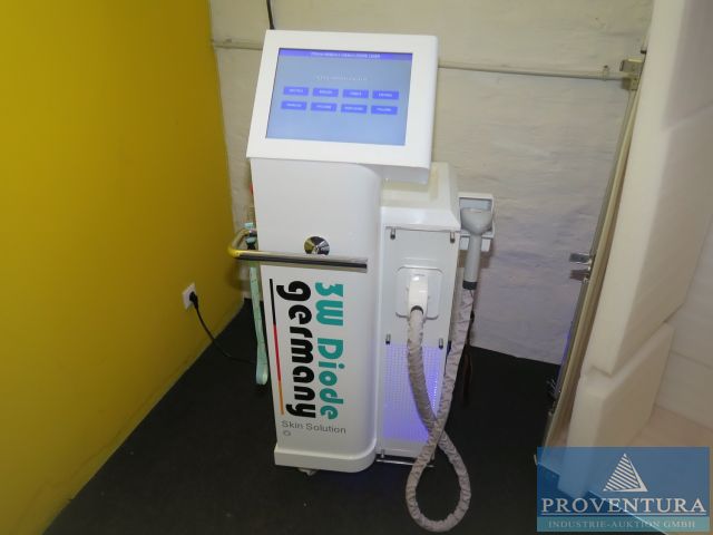 Aus Leasing: Haarentfernungslaser ICE Laser SHR 3 Wellen Diodenlaser, angeschafft 2022 für je € 24.900,- netto