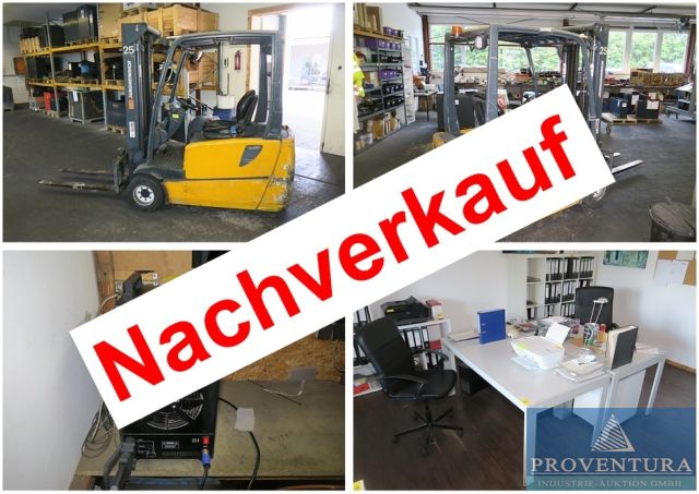 Nachverkauf: Insolvenzversteigerung 70 Positionen Inventar aus Batterieaufbereitungs-Unternehmen: Gabelstapler Jungheinrich EFG 220, 2.0 t, div. Batterieregeneratoren, Ladegerät, Werkstattausstattung, etc.