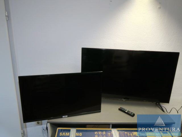 Versteigerung wegen Neuanschaffung: 16 Smart TVs, 7x Samsung TU6979 43 Zoll meist OVP, 9x TCL 32ES560 32 Zoll