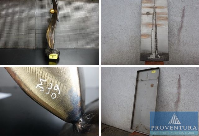 aus Insolvenz Skulptur + Metallrelief