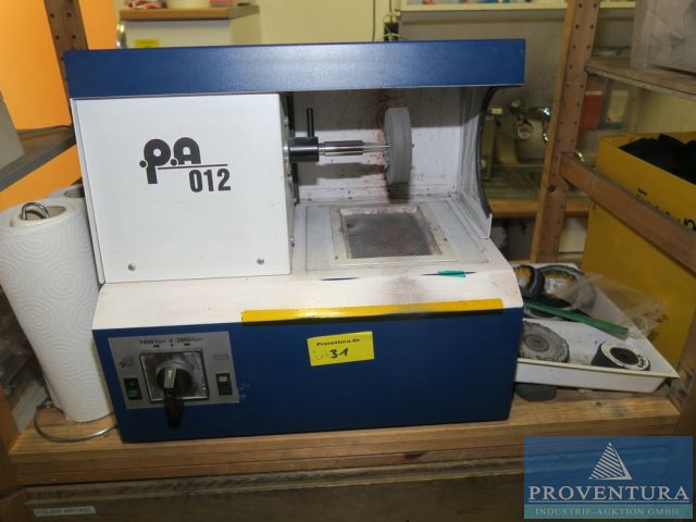 Resteversteigerung: 5 Pos. Inventar und Warenbestand aus Schmuck- und Uhrenfachgeschäft, Werkzeuge, etc.