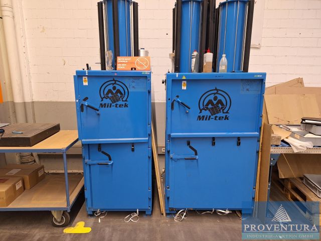 Versteigerung wegen Neuanschaffung: 2 Ballenpressen MIL-TEK 1x BP 305 Bj. 2011, 37 l, 1x BP 306HD Bj. 2012, 2x 36 l