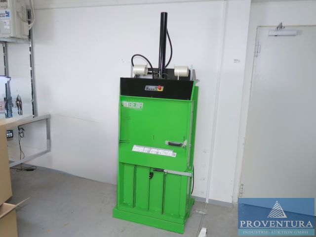 Versteigerung wegen Neuanschaffung: Kunststoff- u. Papierpresse ORWAK Compactor 3075 Bj. 2023, Presskraft ca. 3.0 t