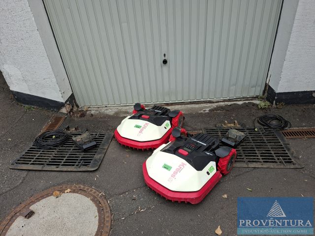 Aus Leasing: 2x Rasenmähroboter KRESS Mega angeschafft 07.2021 für ca. 3.780 € netto