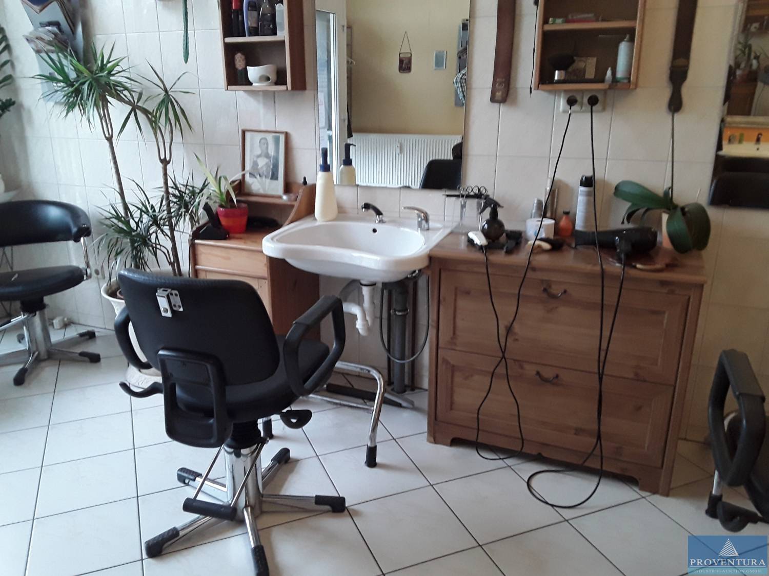 Komplettverkauf Friseursalon, Startpreis € 500,- 06188 HalleSaale