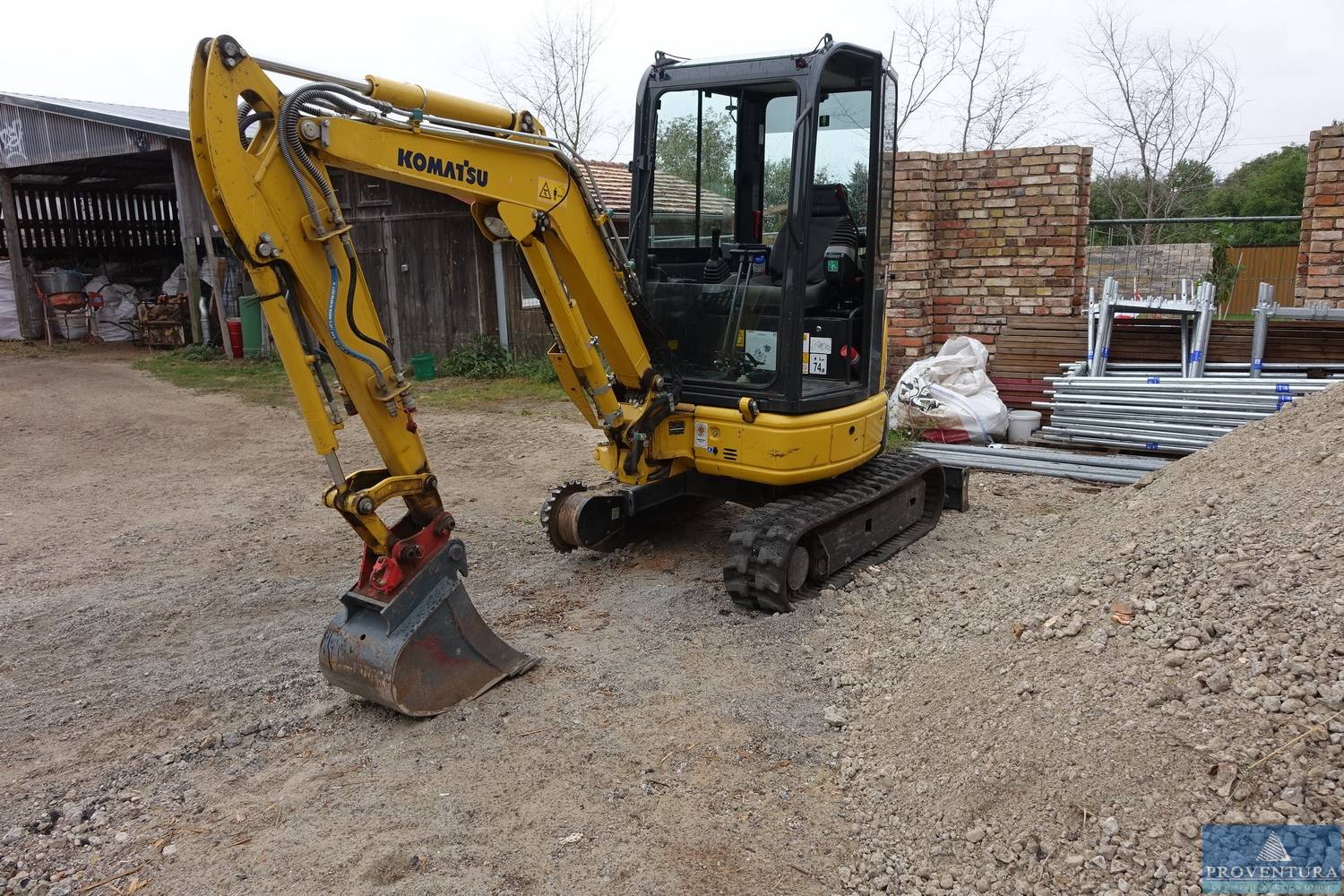 Minibagger KOMATSU PC 26 MR-3 (cab) Bj. 2017, 400 Bh, Nähe 15xxx FrankfurtOder