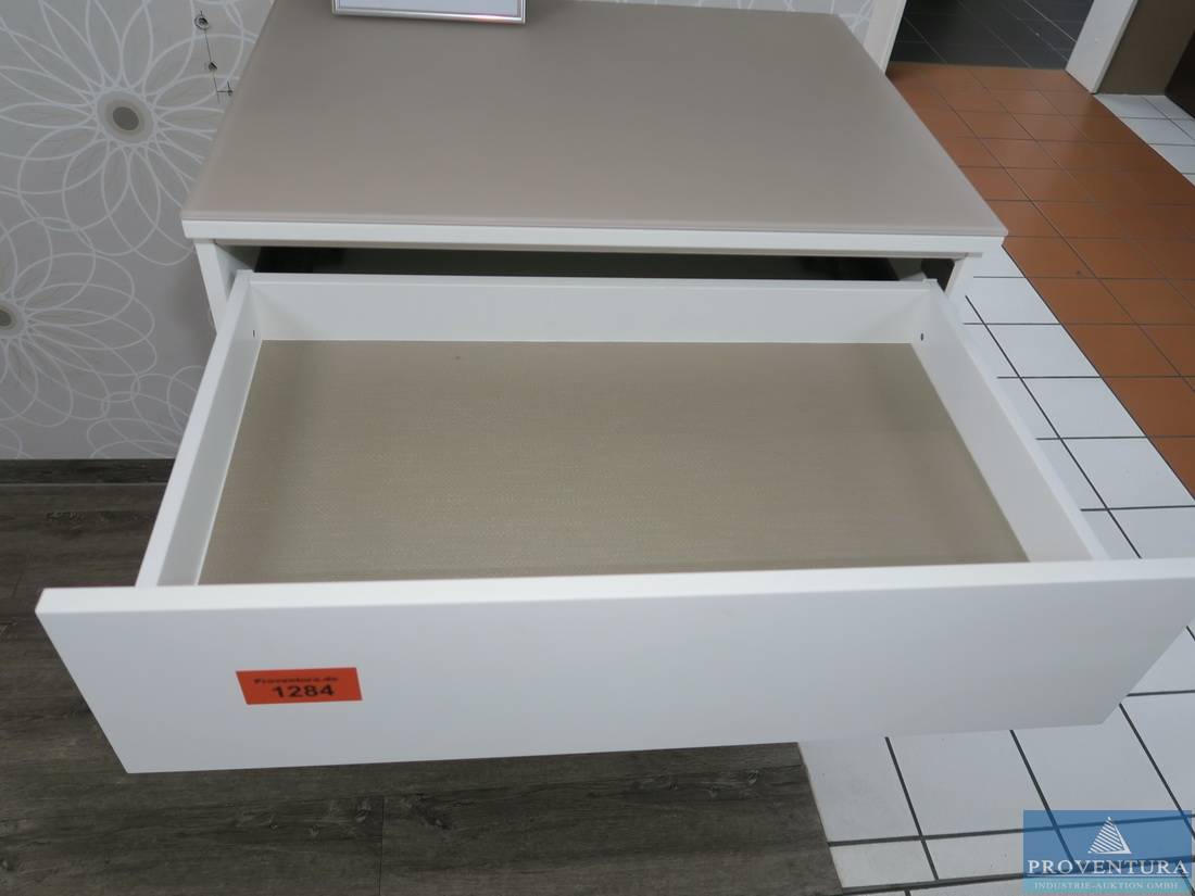 Unterschrankauszug weiß | Proventura Online-Auktion