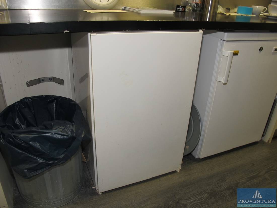 Kühlschrank ohne Bezeichnung | Proventura Online-Auktion