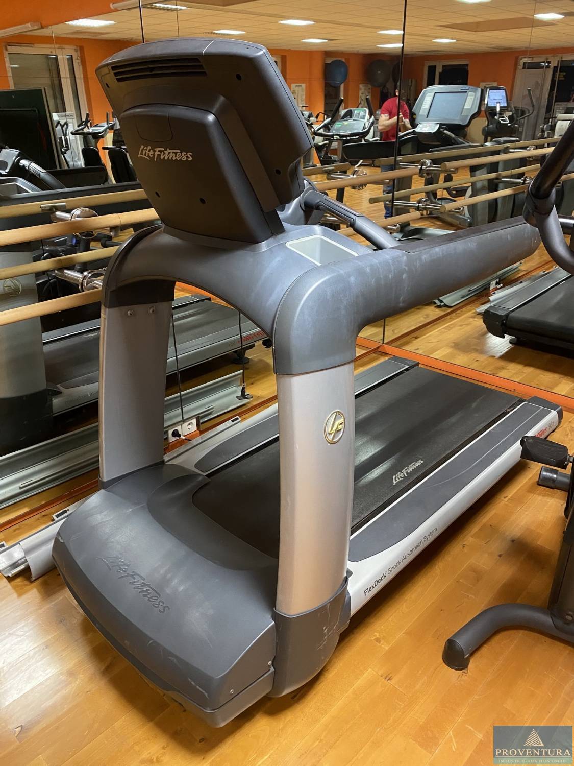 Fitnessgeräte Life Fitness und EMS MAC Speed in 06108 Halle