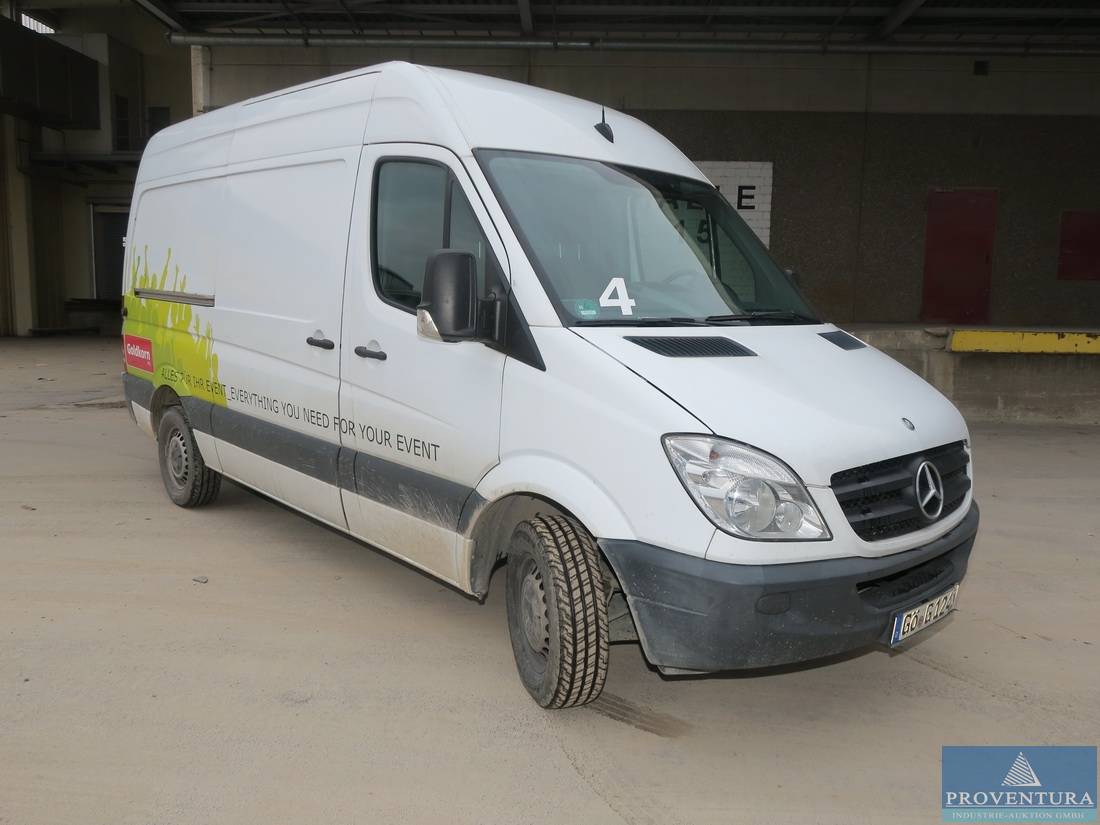 Insolvenz-Online-Auktion: Goldkorn Event UG: 1.200 Pos. Gastrotechnik, Kaffeeautomaten, GN-Behälter, Spülmaschinen, Kühlmöbel, Transportbehälter, Fahrzeuge, Büro, 37077 Göttingen
