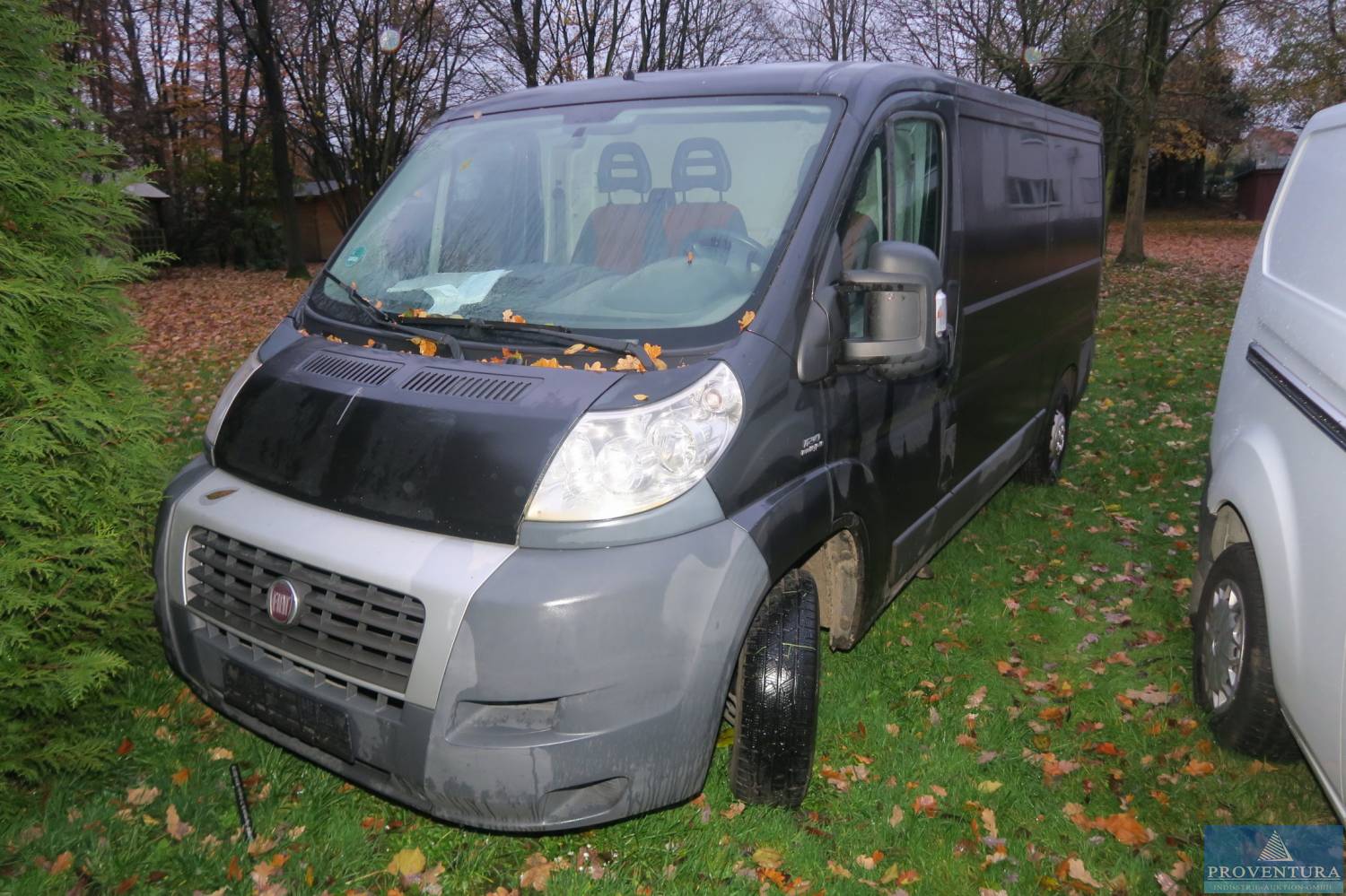 Insolvenz-Auktion: LKW FIAT Ducato 2.3 D, EZ Okt 2010, Pkw-Anhänger DC Kipper EDUARD K4, EZ Nov. 2018