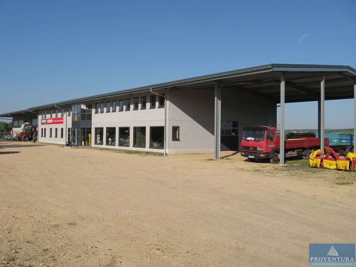Hochwertige Produktionshalle mit Lager und Verwaltung, Eifel, Nähe Grenze Belgien Luxemburg, Gesamtfläche ca. 3.000 m²
