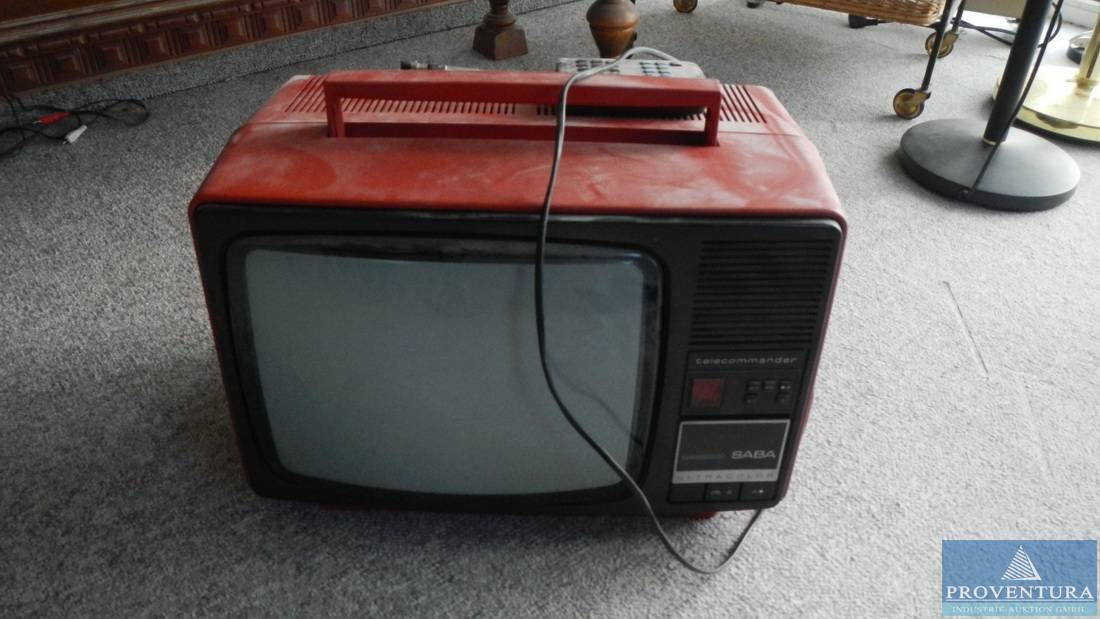 Fernseher-Set 70er und 80er Jahre | Proventura Online-Auktion