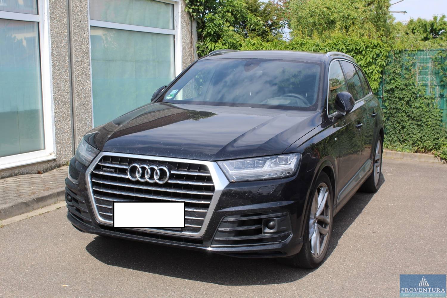 Insolvenz-Fahrzeug-Auktion: 2 Pkw AUDI Q7 50 TDI Mild Hybrid, EZ. 10.2018 u. 12.2018, 06xxx Raum Halle (Saale)