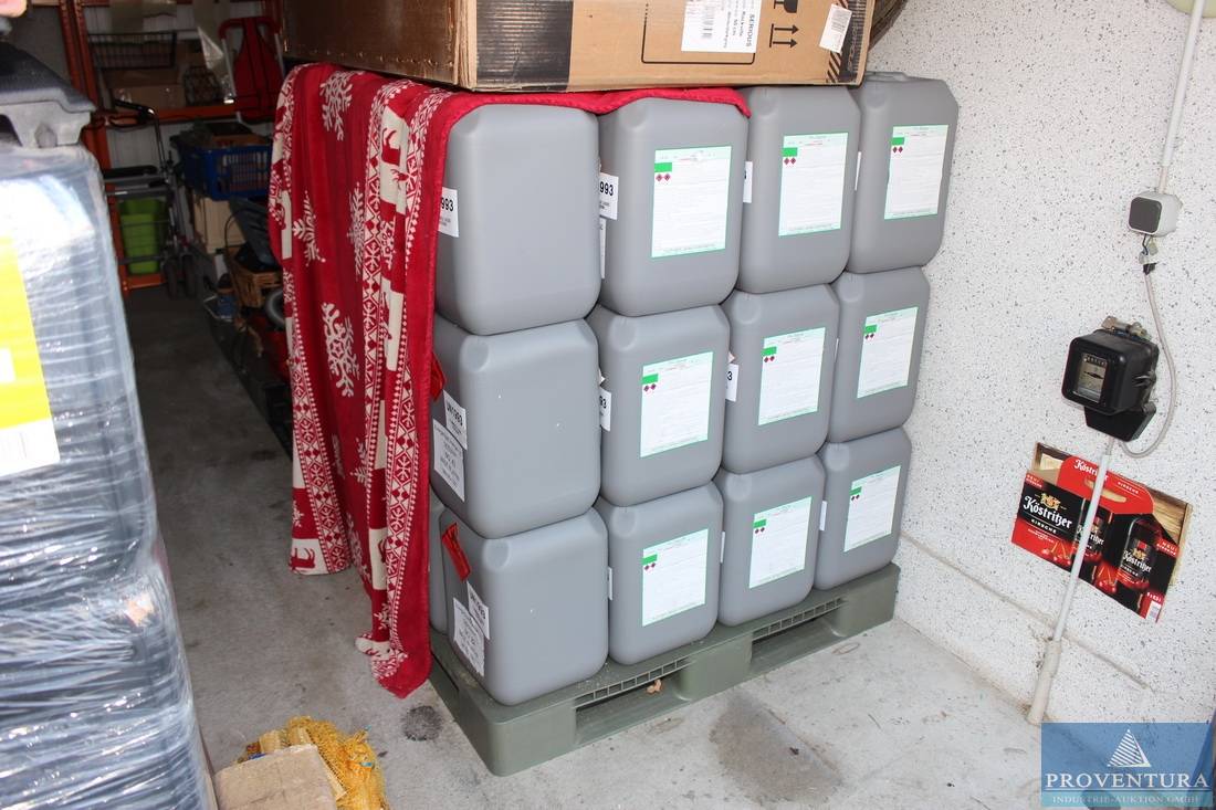 980 Liter Kraftstoff-Additiv Pro Enzym Abgasreduzierer auf Kerosinbasis, Startpreis 500 €