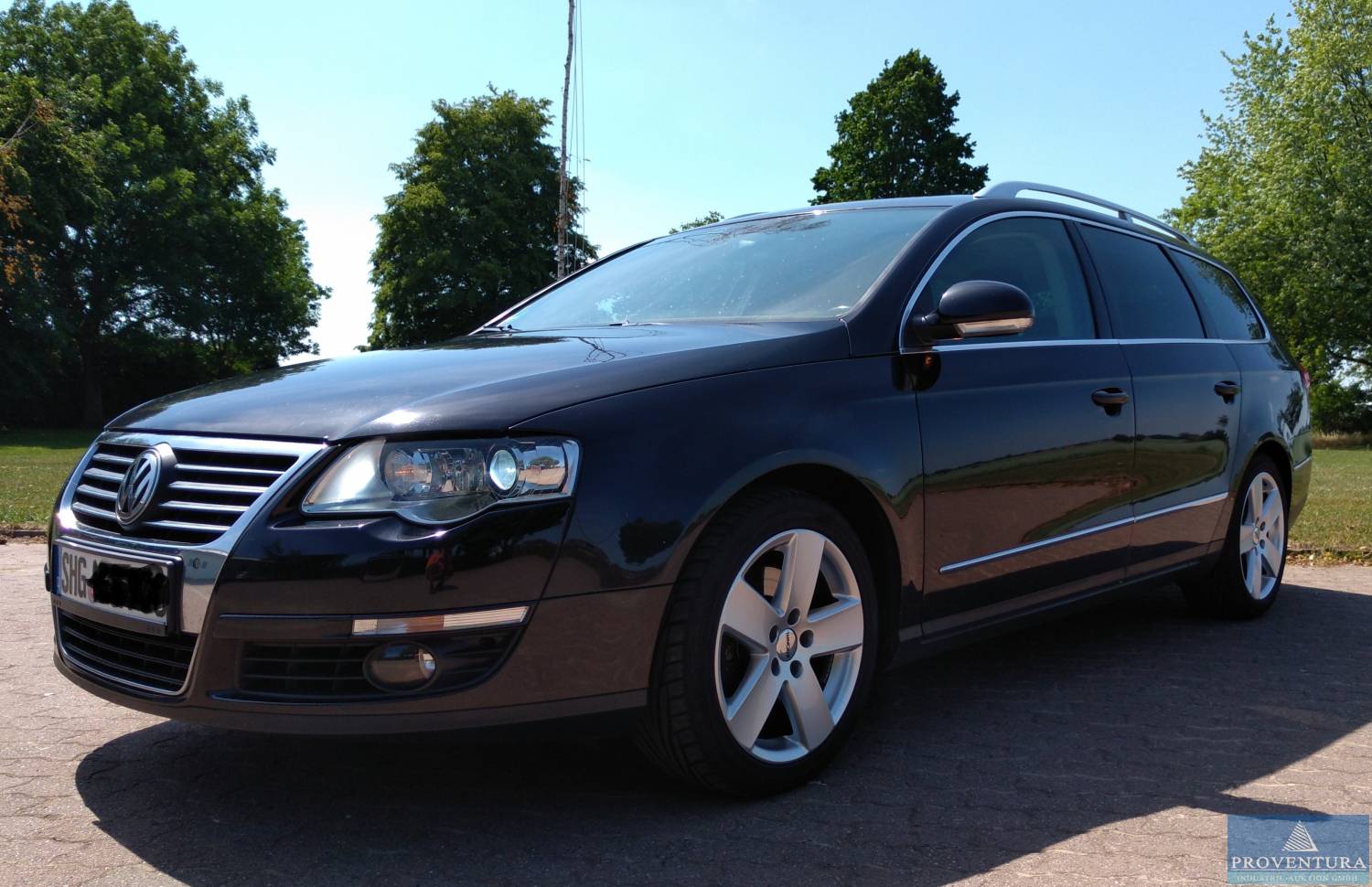 Fahrzeug-Online-Auktion: Pkw VW Passat Variant 2.0 TDI, EZ. Juni 2006, Pkw CITROEN C2, EZ. September 2004, Wassertank m. Fahrgestell - 31542 Bad Nenndorf