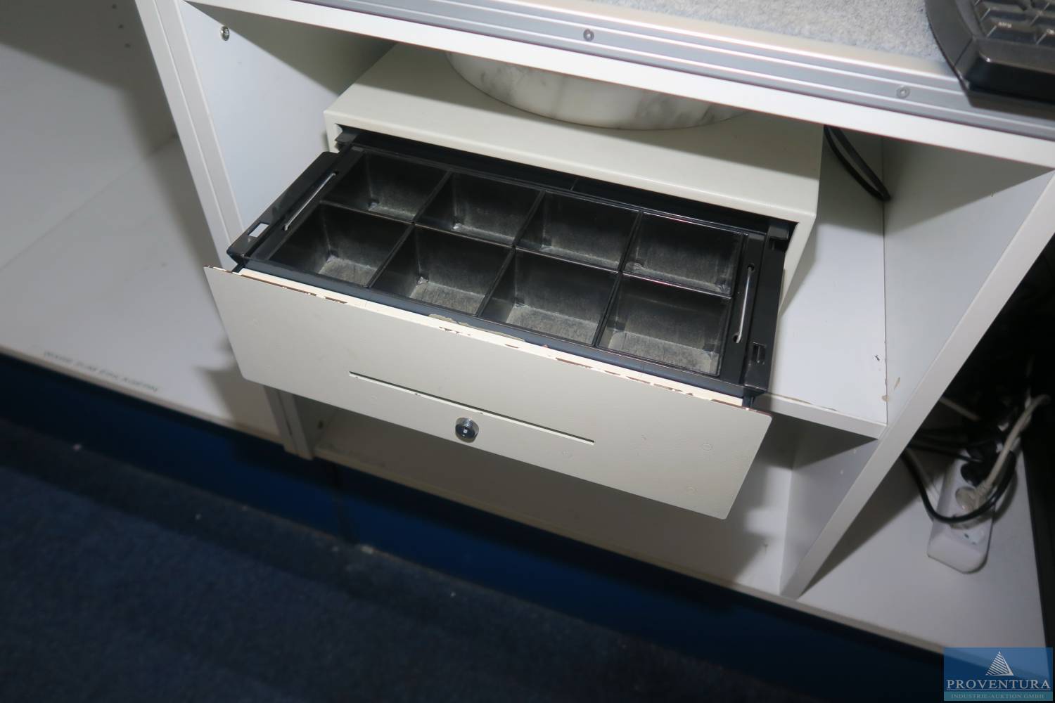 PC-System aus ehem. Kassenarbeitsplatz | Proventura Online-Auktion