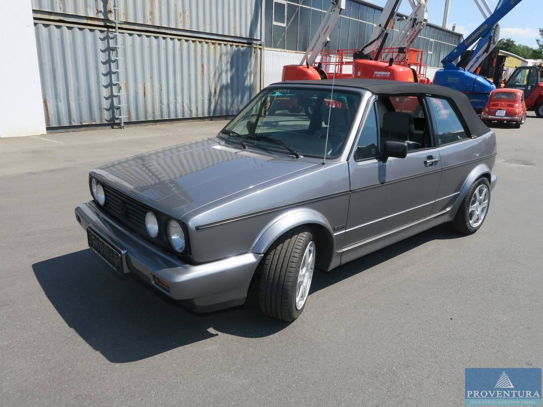 Pkw Oldtimer VW Golf 1 Cabriolet