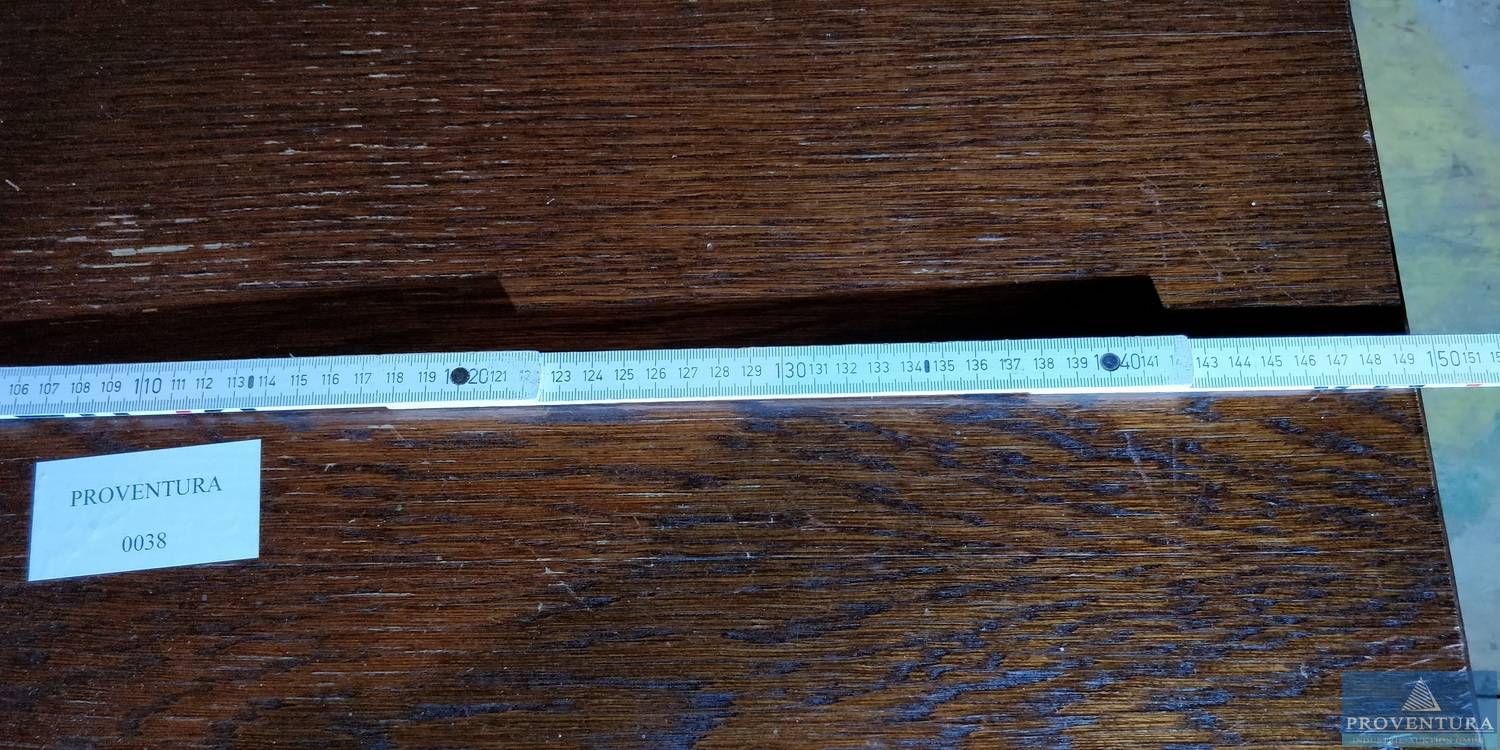 Massiver Schreibtisch - Antik | Proventura Online-Auktion