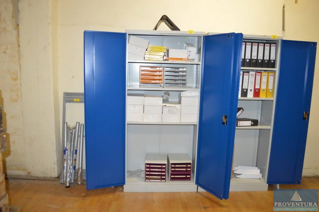 Metallschrank grau/blau | Proventura Online-Auktion