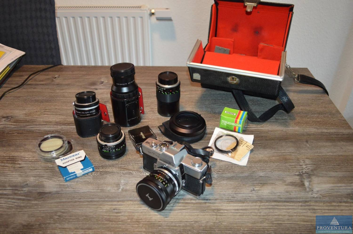 Aus Nachlass: Fotoausrüstung, DSLR Kamera Nikon D700, analoge Spiegelreflexkamera Minolta m. div. Zubehör, Standort: 27700 Raum Bremen