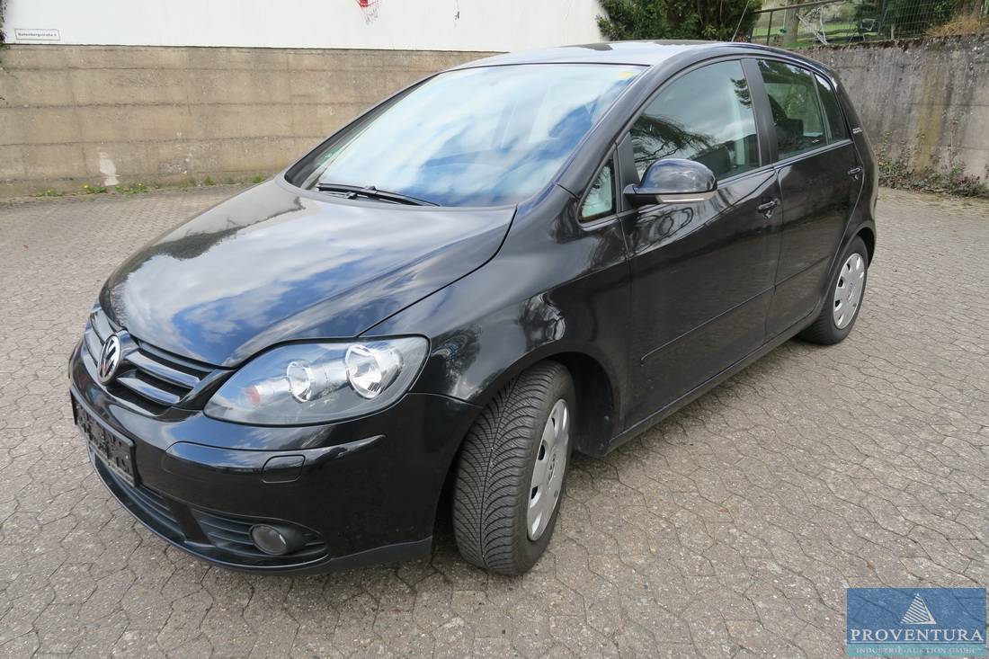 Aus Insolvenz: VW Golf Plus 1.6 FSI Goal, EZ 2006, 100.500 km, Klimaautomatik, 8-fach bereift