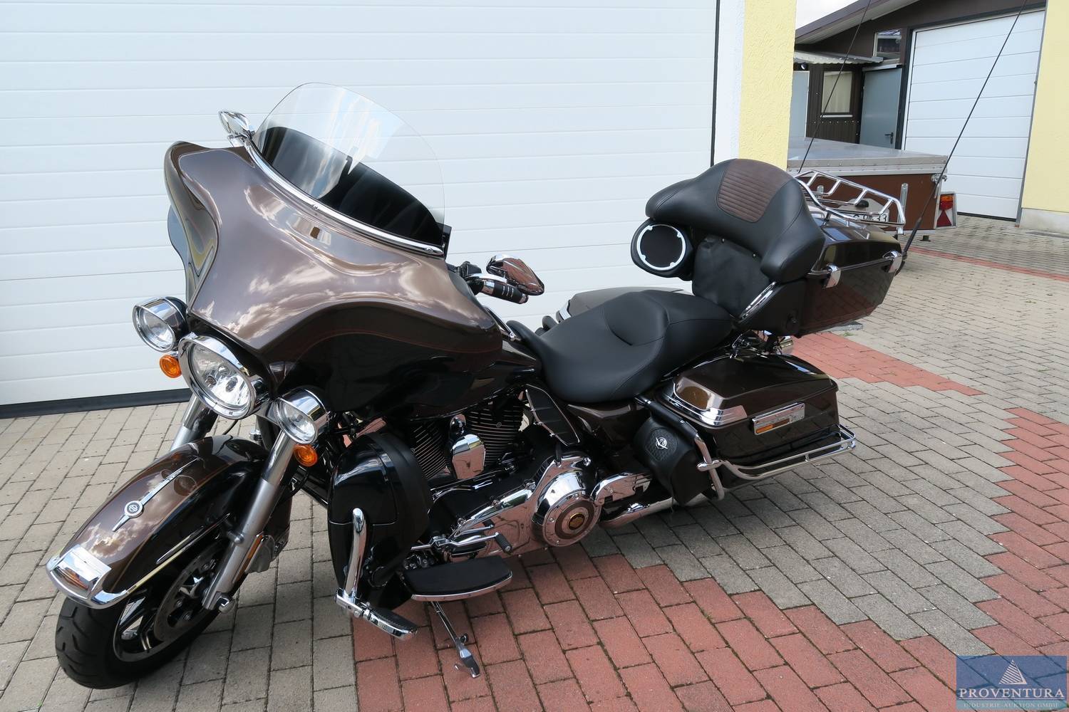 Versteigerung: Motorrad HARLEY DAVIDSON Limited Electra Glide 2011 FLHRC, Baunumer 116 von 3.750
