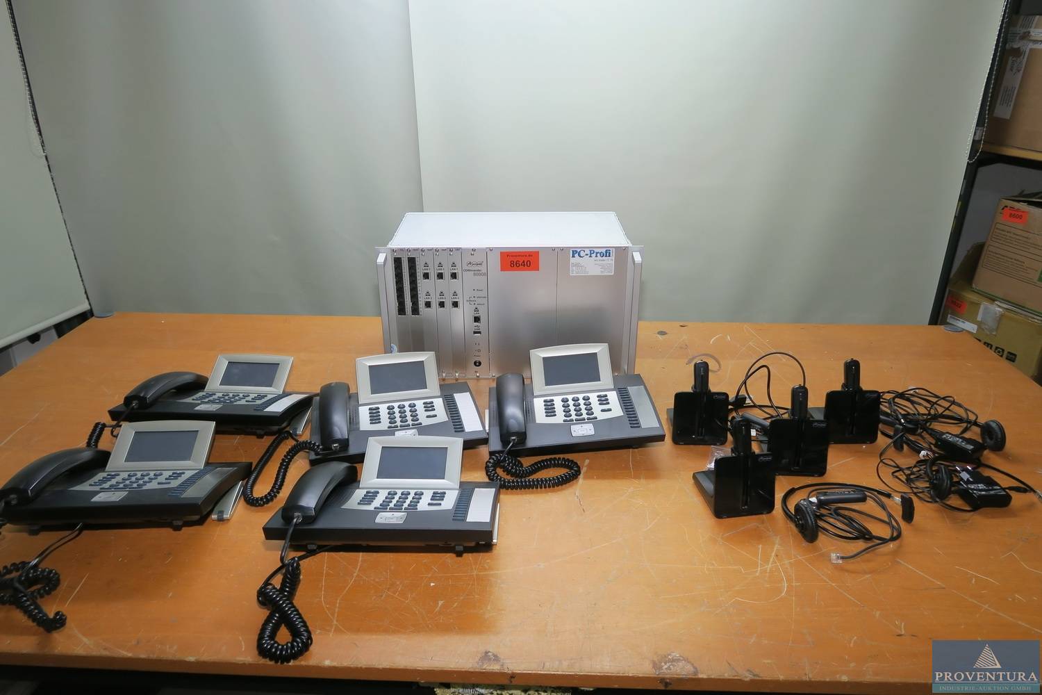 Aus Leasing: 2x AUERSWALD Telefonanlagen
