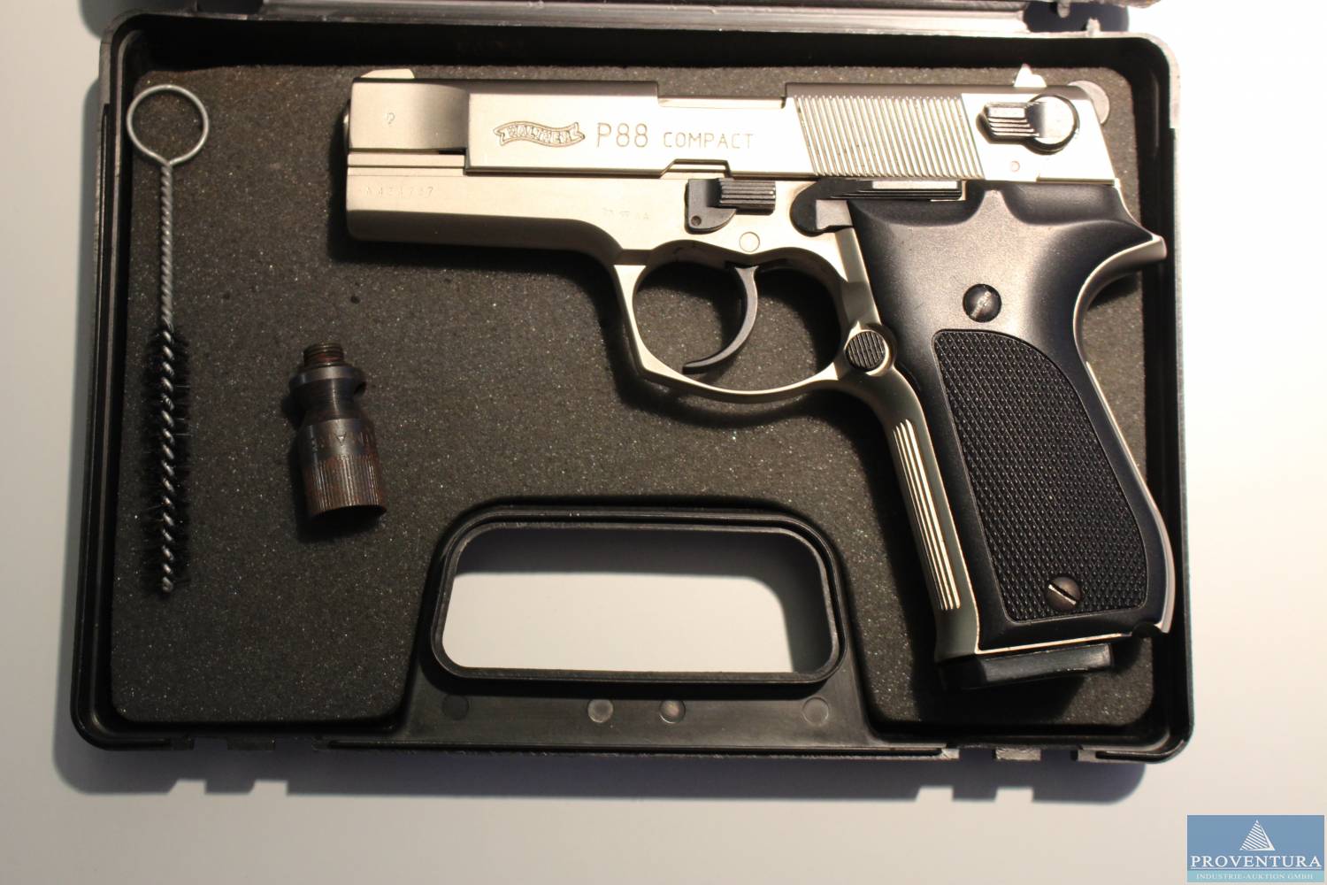 aus Nachlass Schreckschuss-Pistole WALTHER P88-9 Compact