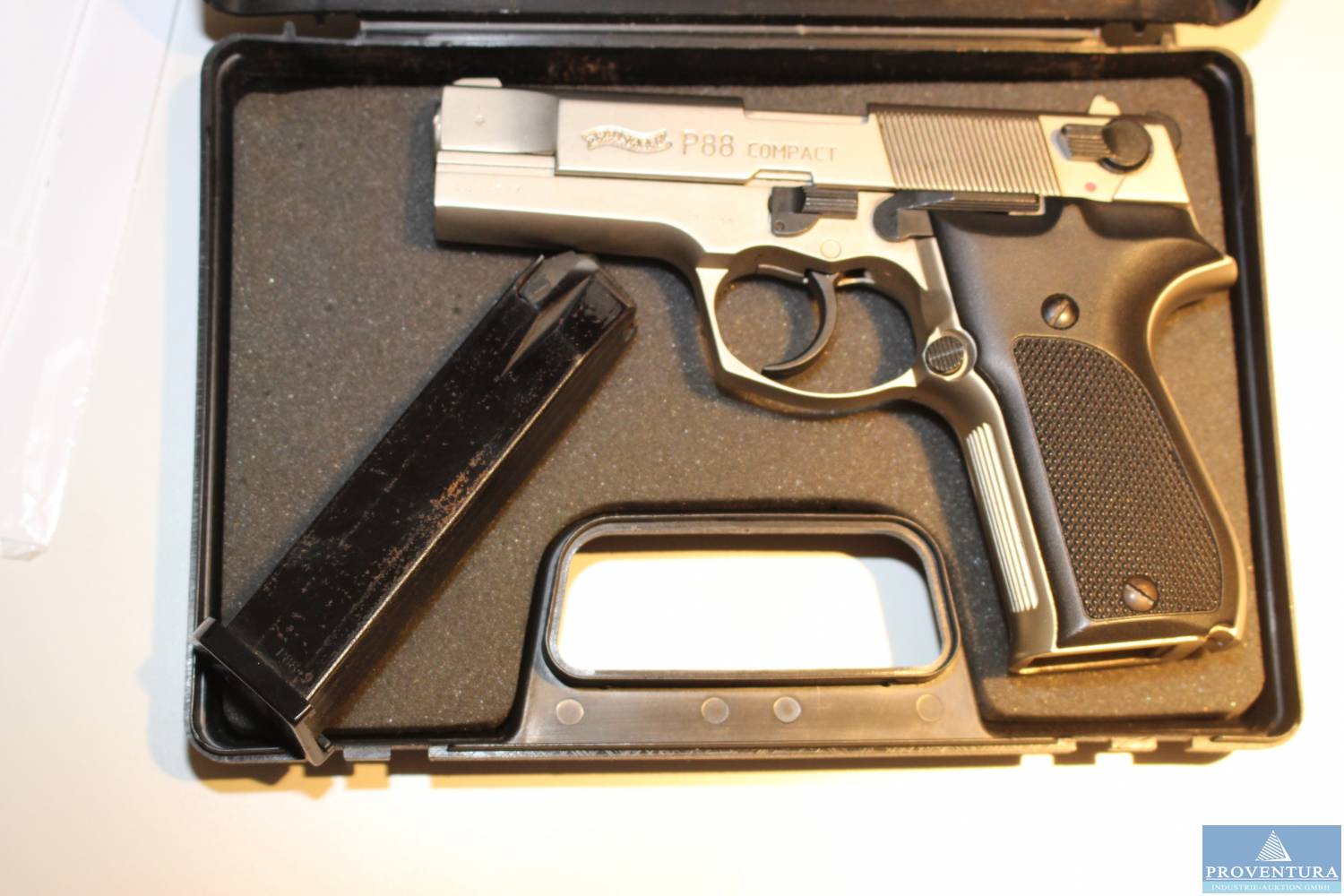 Schreckschuss-Pistole WALTHER P88-9 Compact