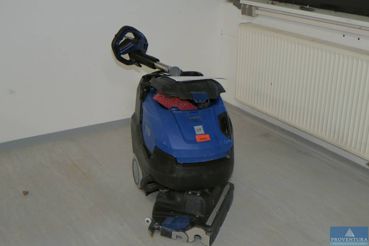Aus Leasing: Scheuersaugmaschine HEFTER Turnado 45