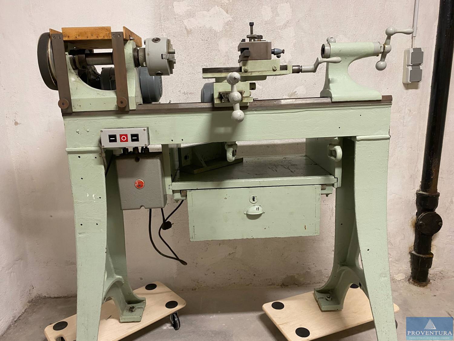 Versteigerung Drehmaschine PHOTOSWITCH