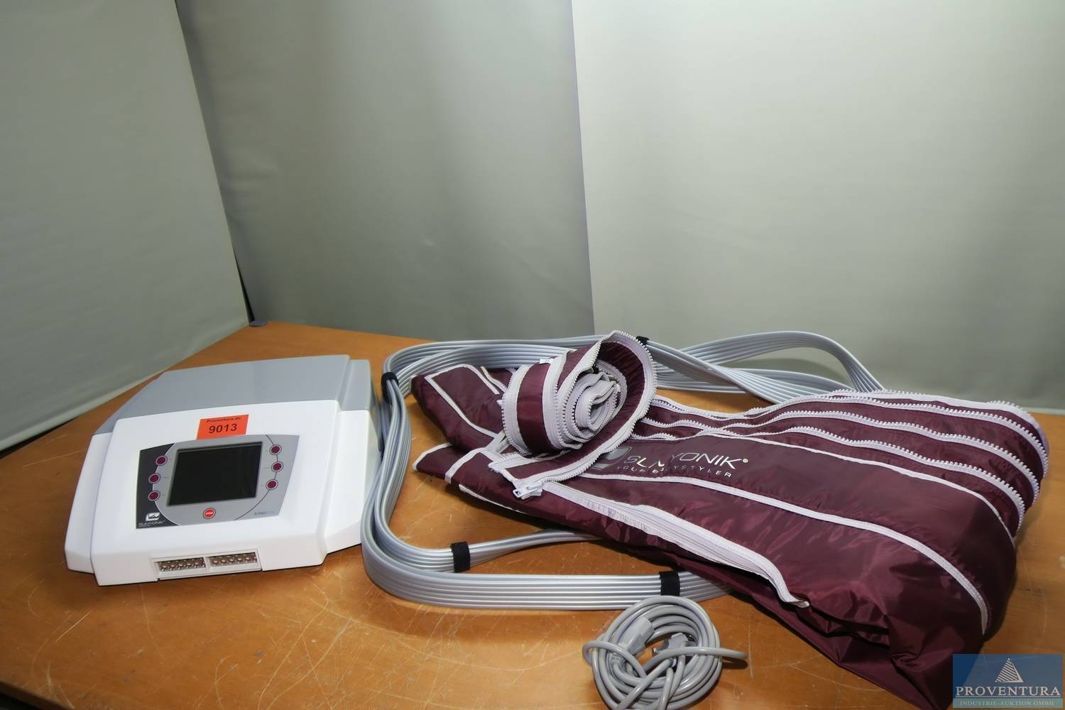 Aus Leasing: Kosmetisches Behandlungsgerät SLIMYONIk Bodystyler