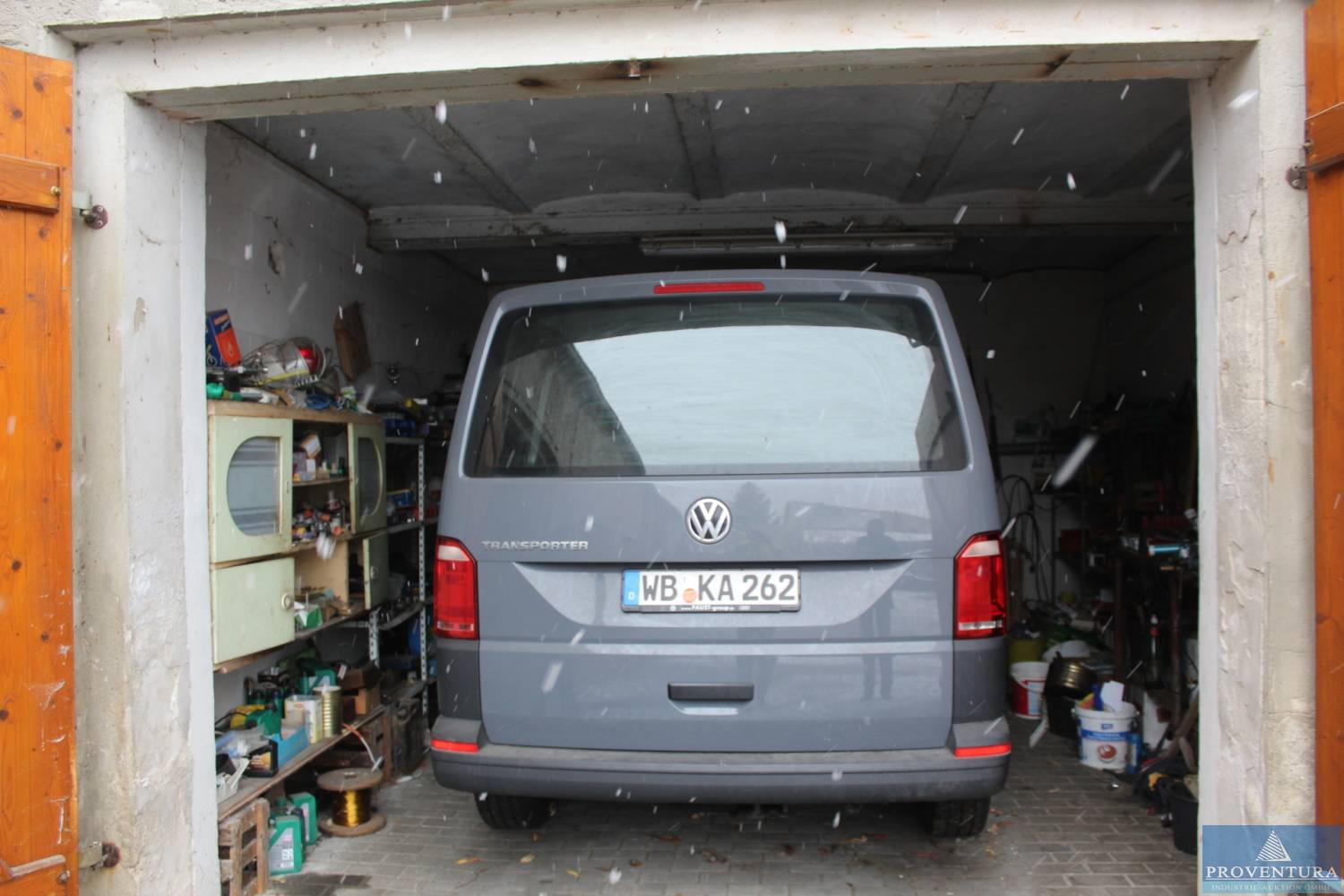aus Insolvenz Transporter VW T6 2.0 TDi, 9.647 km, EZ 2018