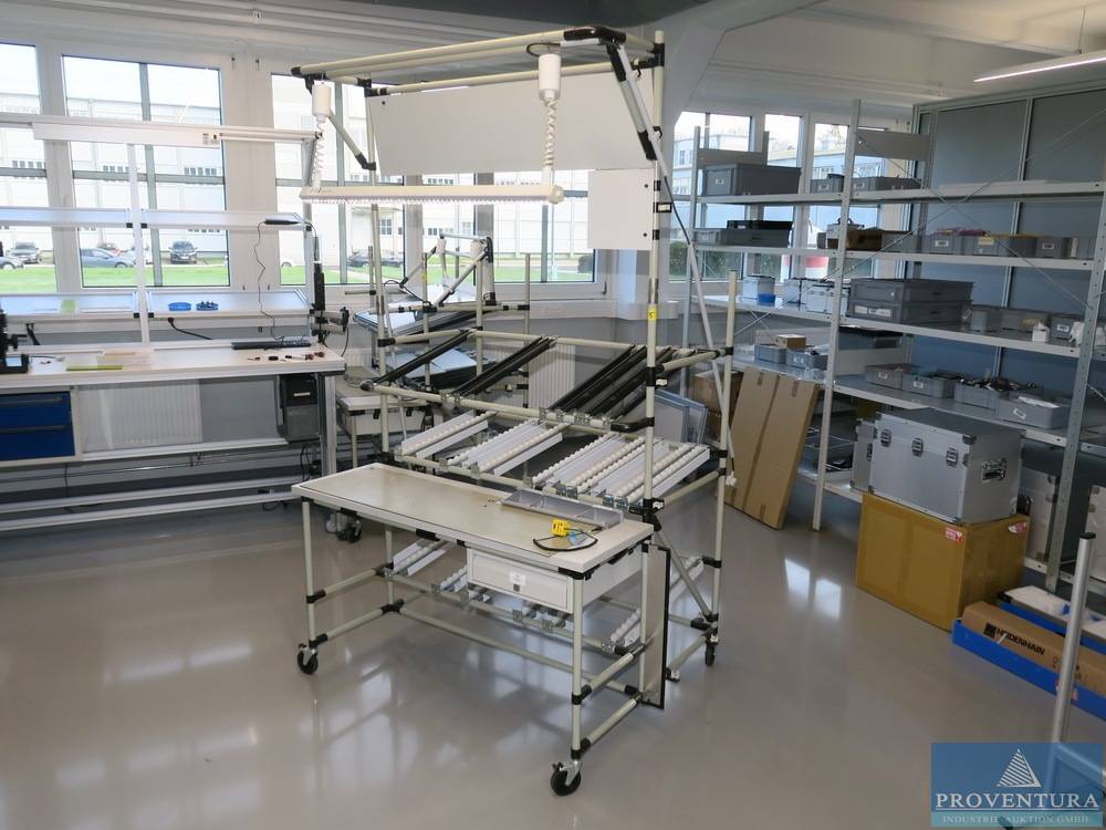 Montagetisch Stahl rollbar