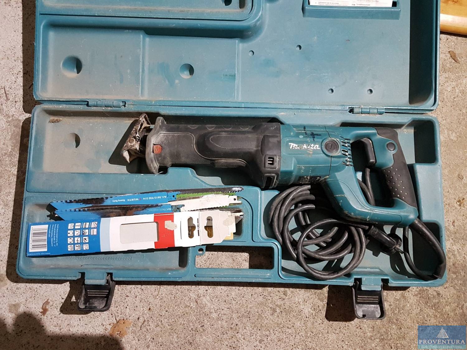 Säbelsäge MAKITA JR3050T