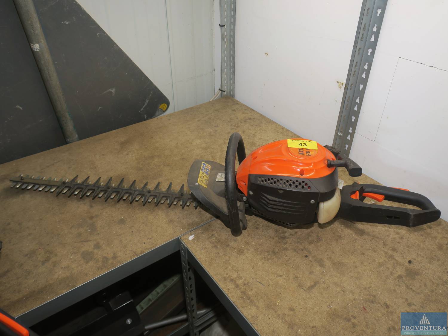 BenzinHeckenschere ATIKA HB 602