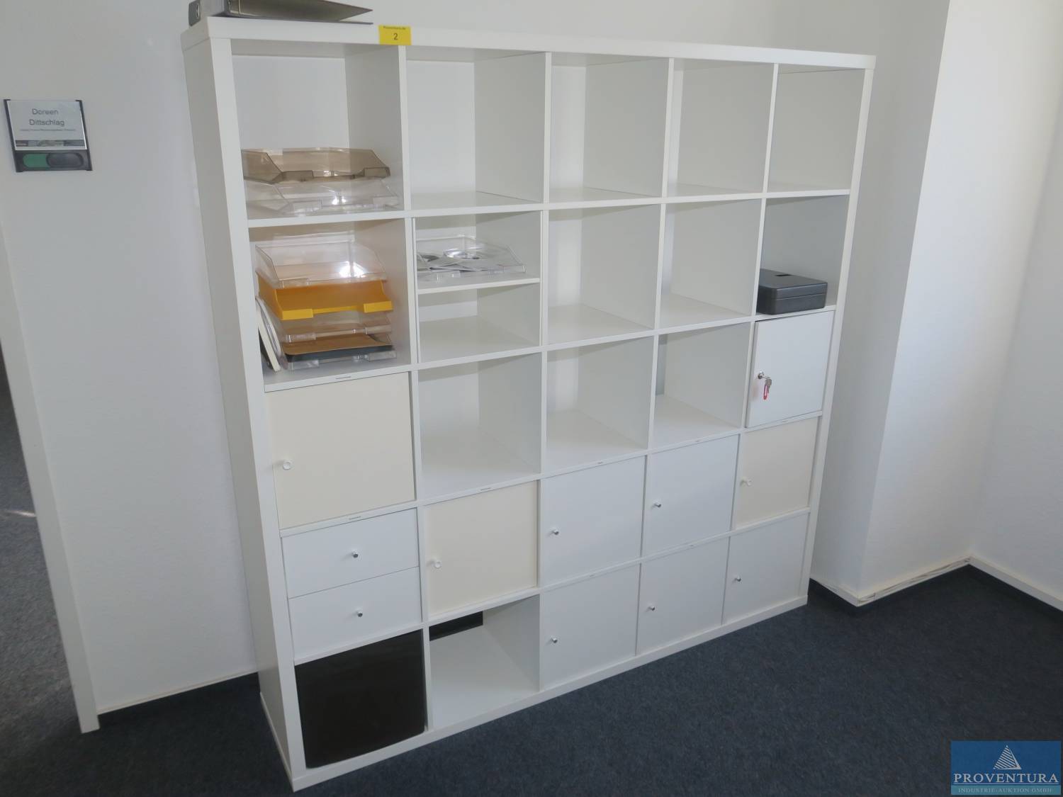 Büromöblierung IKEA Regal Kallax ca. 180x180x40t cm teils m. Schubladen u. Klappen