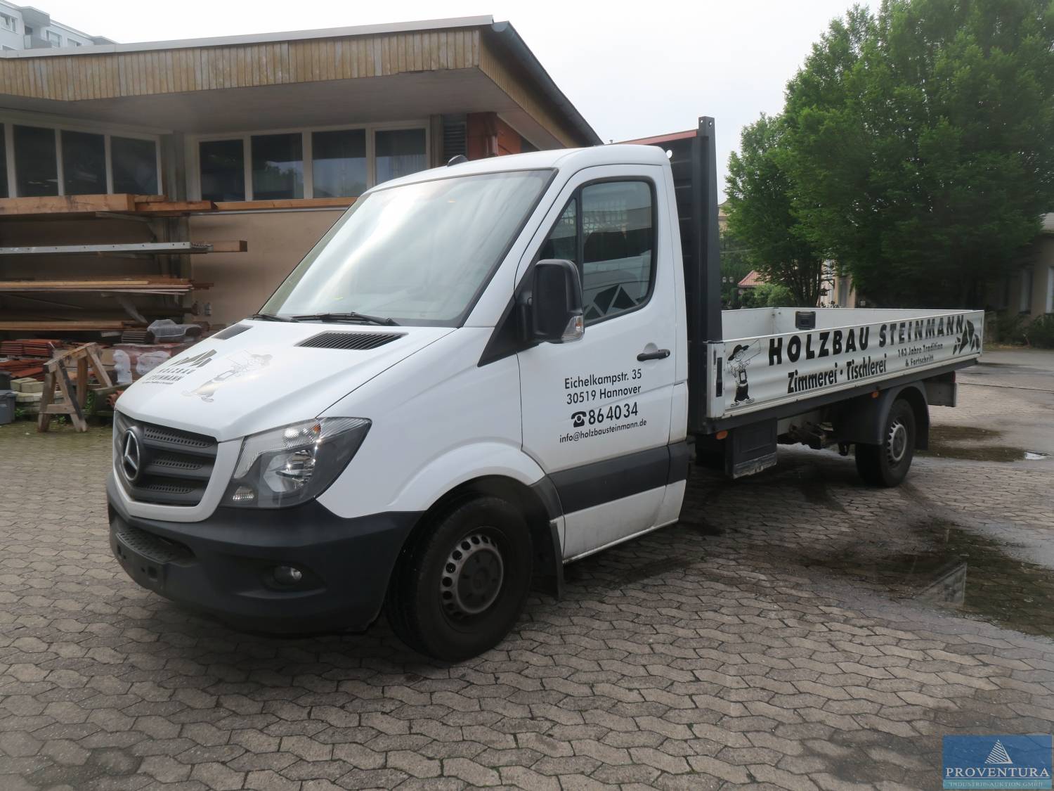 Insolvenzversteigerung Lkw offener Kasten MERCEDES-BENZ Sprinter 311 CDI, EZ 2017. 77.000 km, lange Pritsche