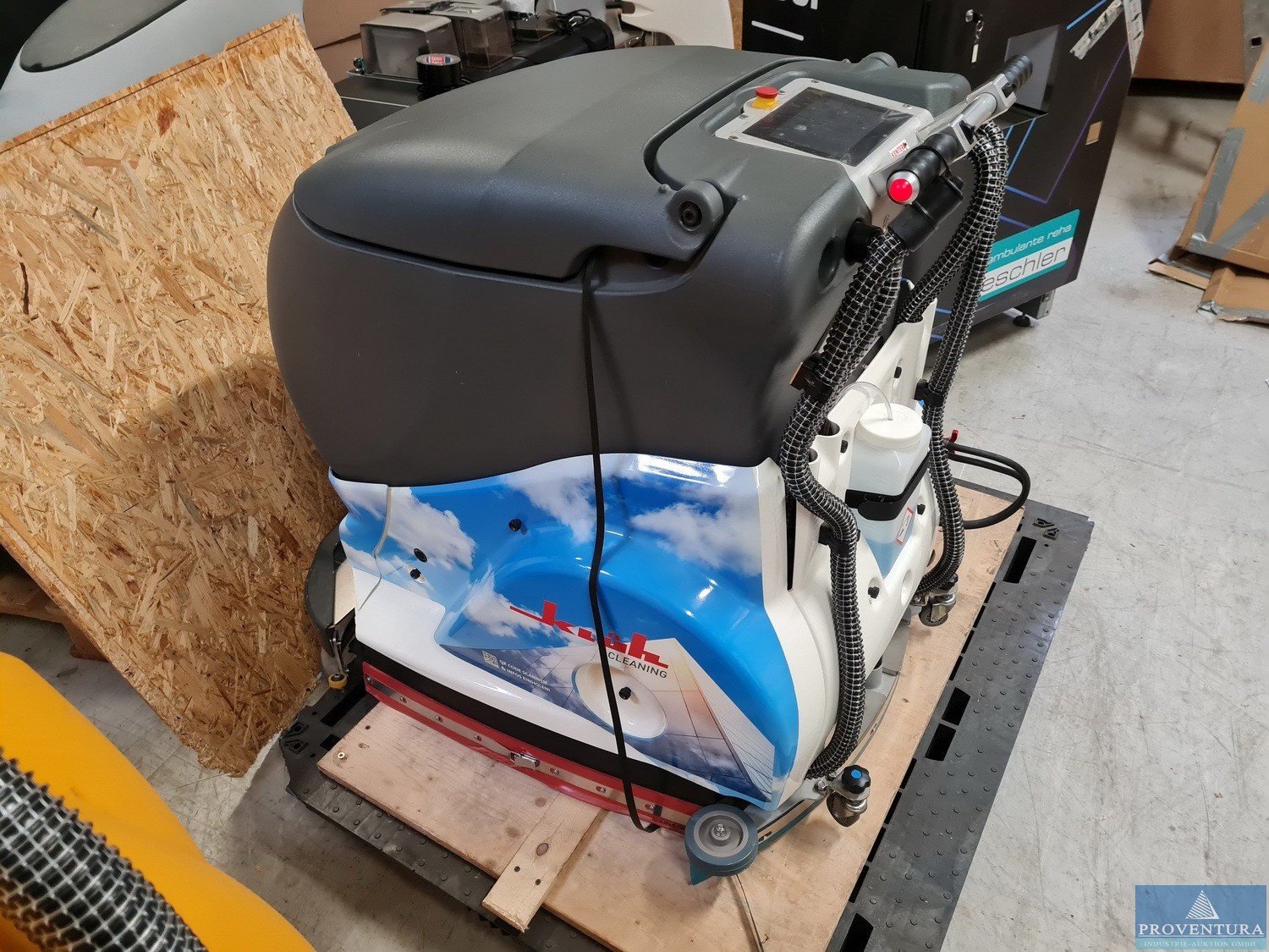 Aus Leasing: Reinigungsroboter ADLATUS CR 700 angeschafft 10.2020 für ca. 43.000 €