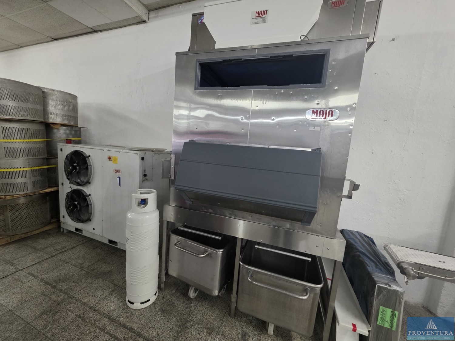 Versteigerung 161 Pos. Maschinen aus Metzgerei Mischwölfe, Kutter K+G WETTER, Form- und Netzmaschinen, Pökelinjektoren GÜNTHER, Kühlvitrinen und Heißtheken, Haubenspülmaschinen WINTERHALTER GS502, Eismaschinen, Kombidämpfer, etc.