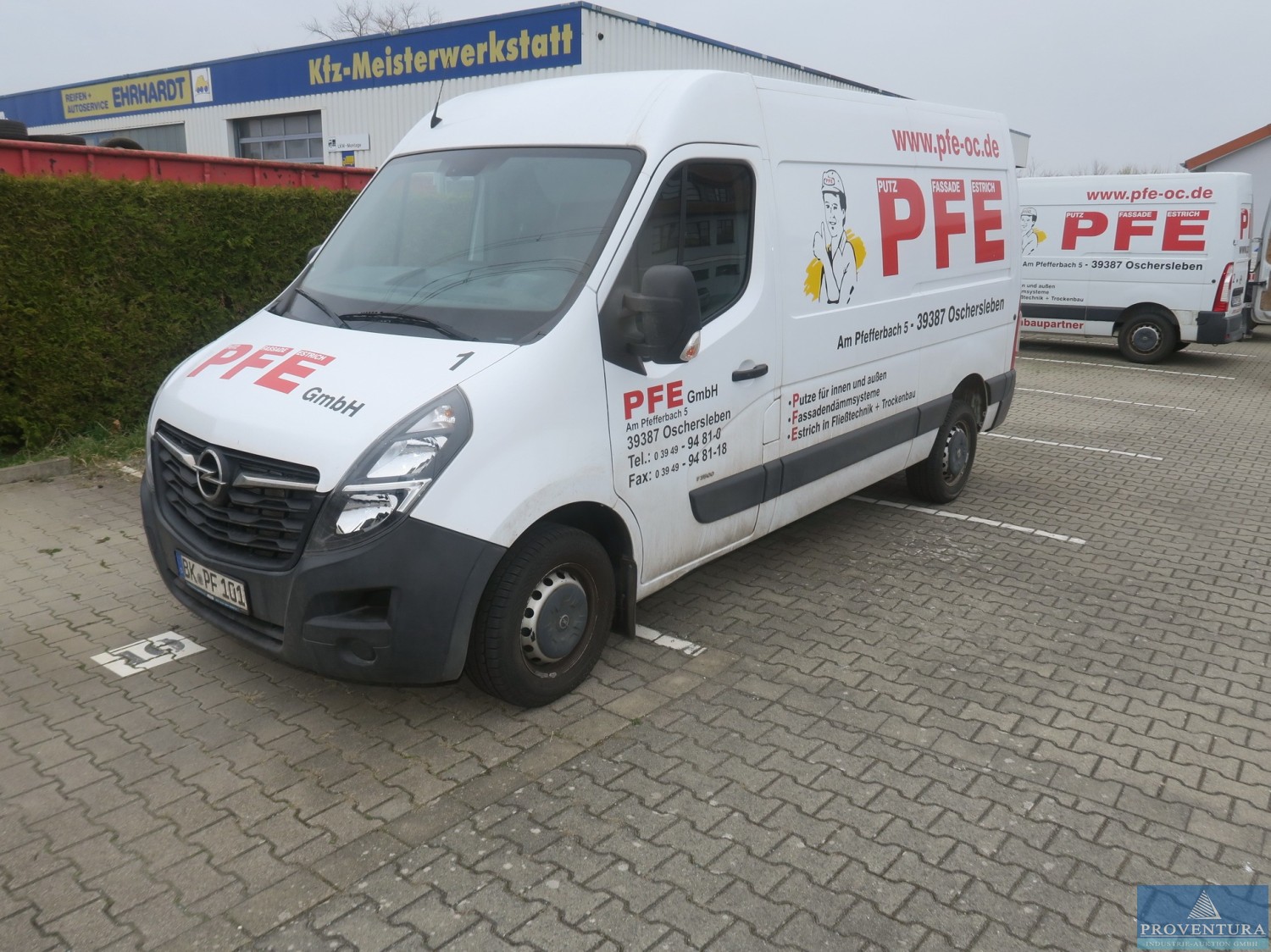Insolvenz-Auktion: 180 Pos. eines Handwerkbetriebs wie Durchlaufmischer ESTROMAT, Steinsäge CEDIMA, Gerüstteile, viele Elektro-Handmaschinen MAKITA, HILTI, etc., komplette Paletteninhalte, div. Leitern, Heizgeräte, 8 Fahrzeuge, u.v.m.
