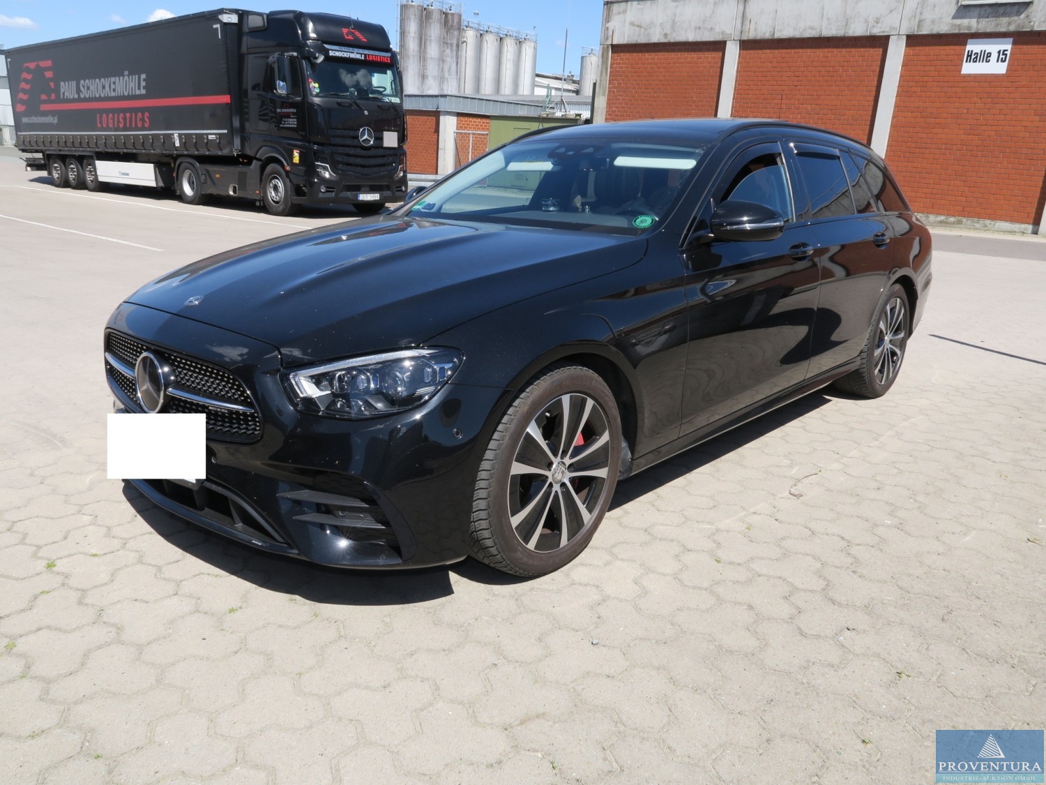 Aus Insolvenz: MERCEDES-BENZ E 220d T-Modell AMG Style, EZ 2020, 132.000 km, AHK, Glasdach, Burmester Soundanlage