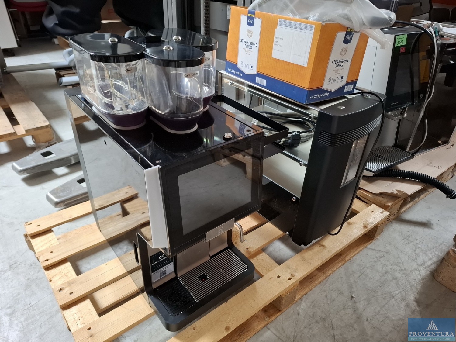 aus Insolvenz Kaffeevollautomat WMF 1500 S+ Bj. 2019, 2 Mühlen 700 + 1.100 gr, Choc-Topping 2.000 gr, EasyMilk, SteamJet, Basic Steam, + Tassenwärmer, AHK 2020 9.934,76 EUR netto