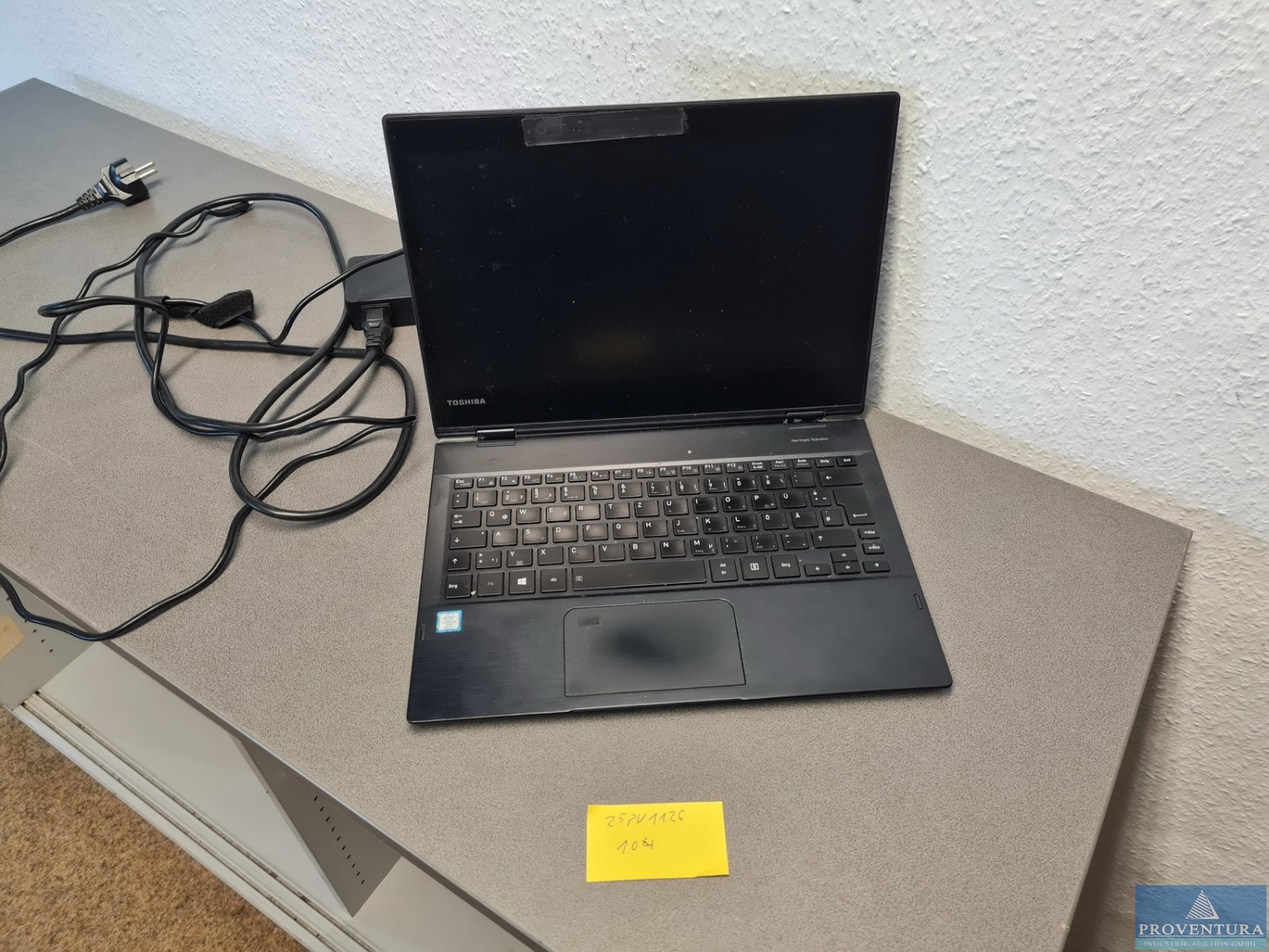 Aus Insolvenz Notebook TOSHIBA Portege X20W-D i7-7600U 16 GB Ram, NBotebook MICROSOFT Surface Pro 6 i5-8350U