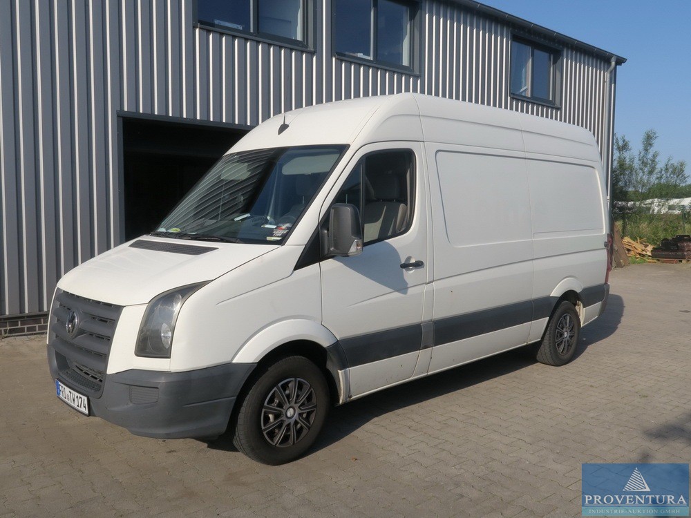 Aus Insolvenz: VW Crafter 2.5 TDI, EZ 2009, Fahrzeugeinbauregal BOTT, Startpreis € 800,- netto