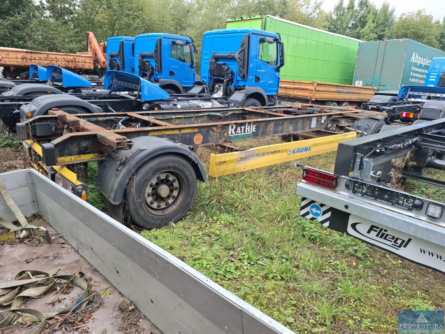 Insolvenzversteigerung 2 BDF-Lafetten SCHMITZ EZ 2006 sowie KRONE EZ 2012