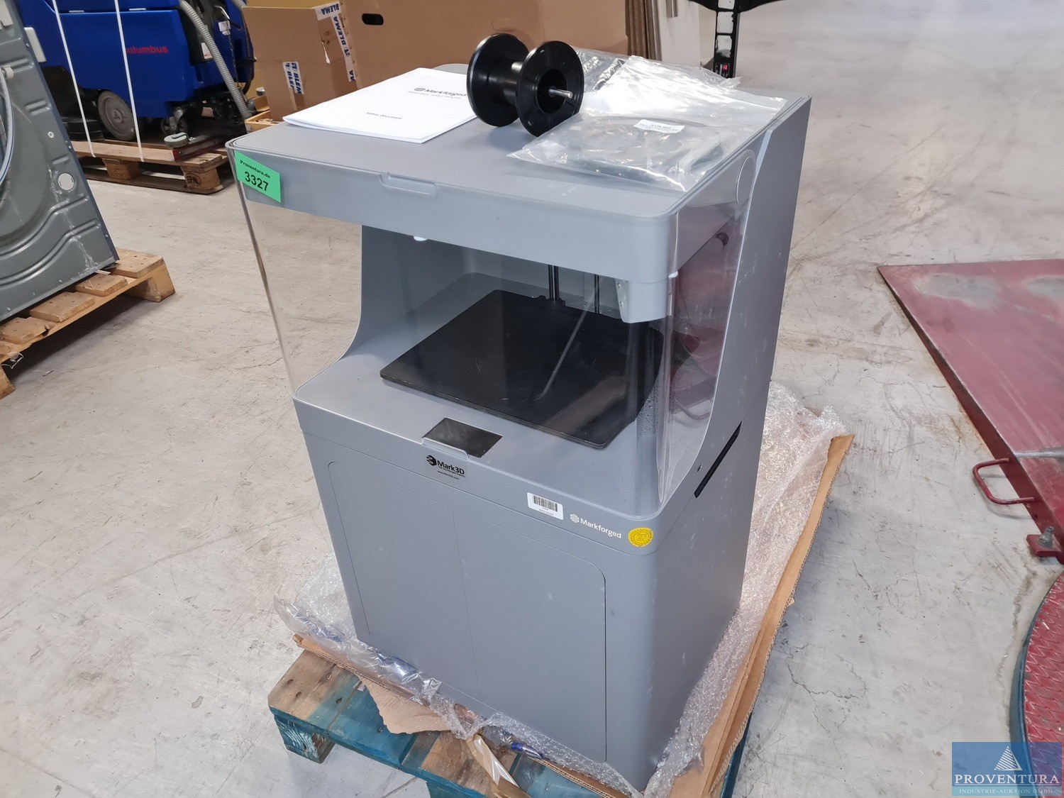 Versteigerung aus Leasing: Industrieller FFF 3D-Drucker MARKFORGED X7 Gen 2 mit Endlosfaserverstärkung