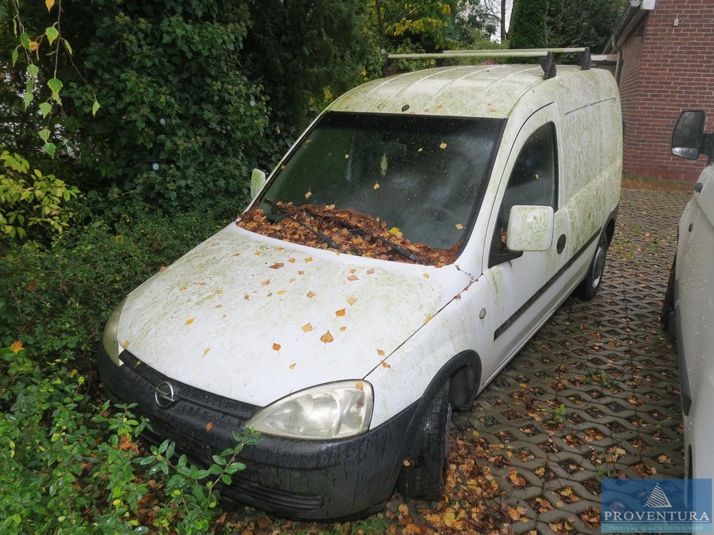 Aus Insolvenz: Opel Combo C 1.3 CDTi, EZ 2005, 162.000 km, Startpreis € 50,- netto