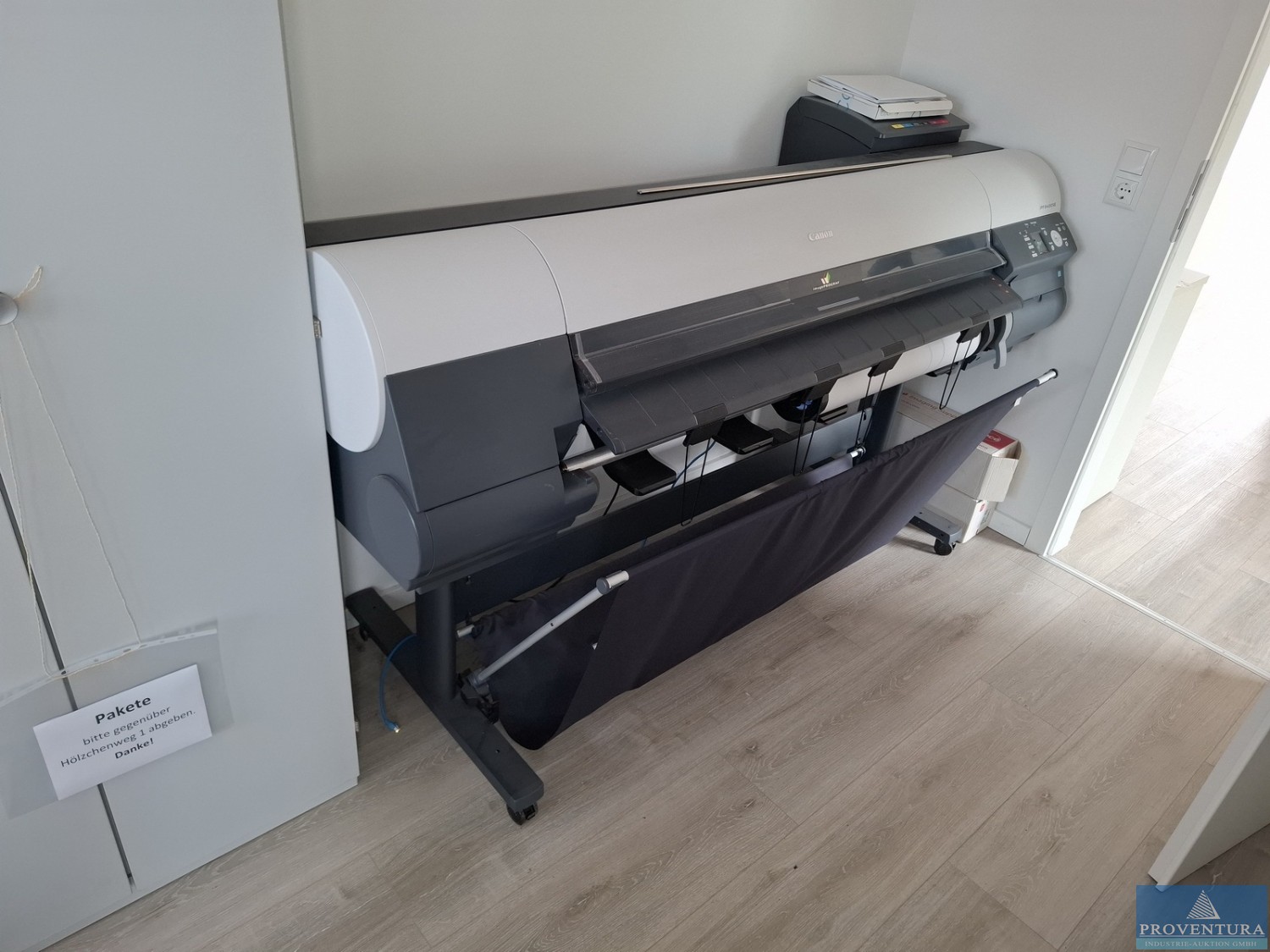 aus Leasing A0-PLotter Grossformatdrucker CANON iPF8400SE